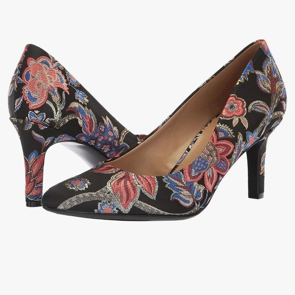 NATURALIZER high heel floral shoe size 7